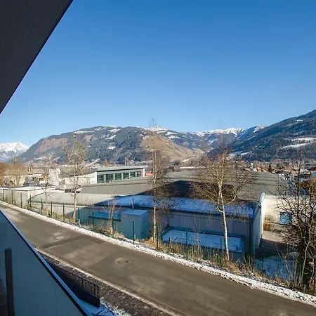 Appartement Superb Alpine By In One Zell am See