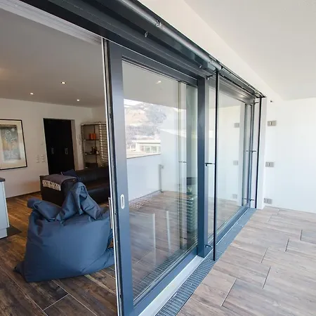 Superb Alpine By In One شقة *